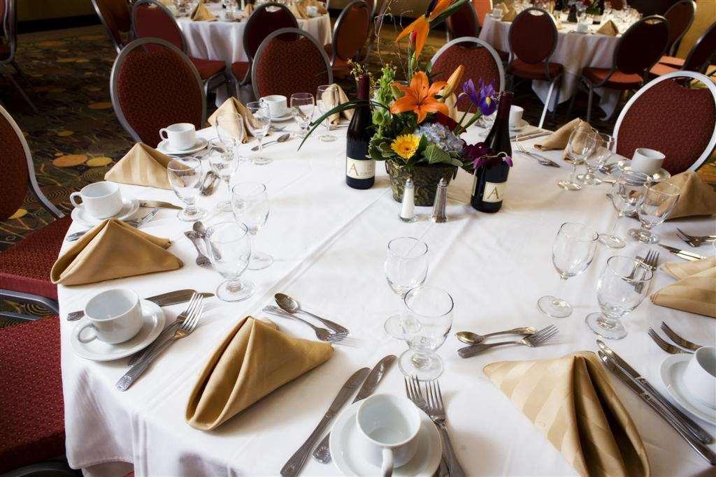 Doubletree By Hilton Atlanta Northeast/Northlake Tucker Restaurant bilde