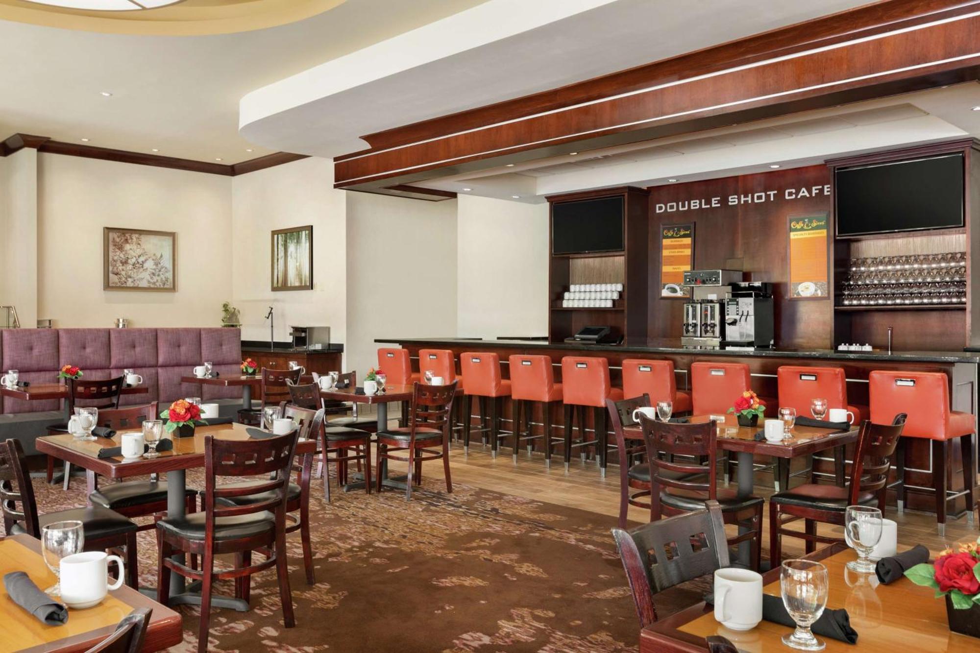 Doubletree By Hilton Atlanta Northeast/Northlake Tucker Eksteriør bilde