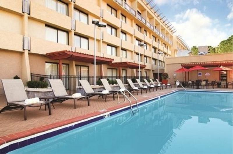 Doubletree By Hilton Atlanta Northeast/Northlake Tucker Eksteriør bilde